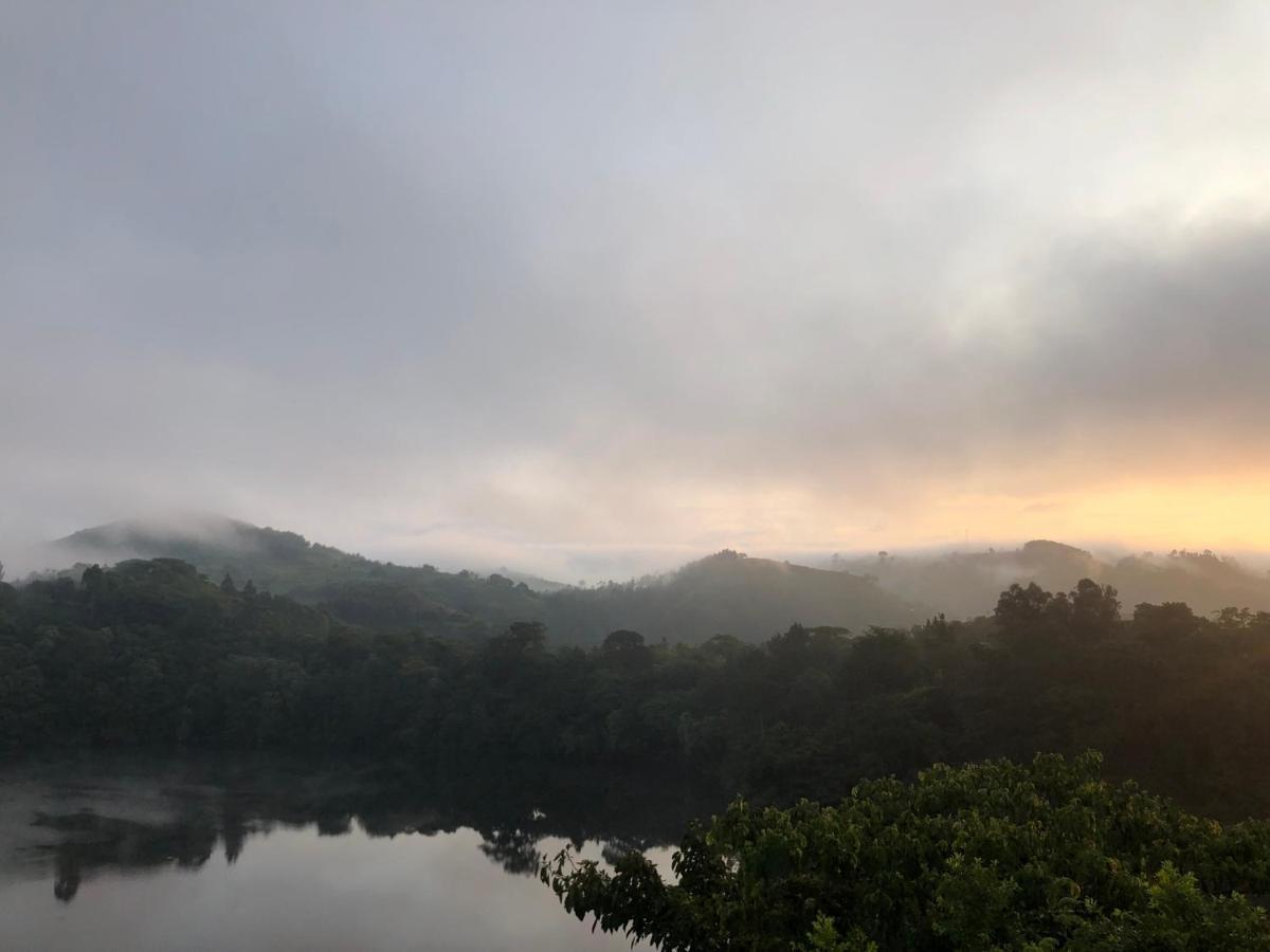 Lake Lyantonde Eco Campsite Original Fort Portal Экстерьер фото